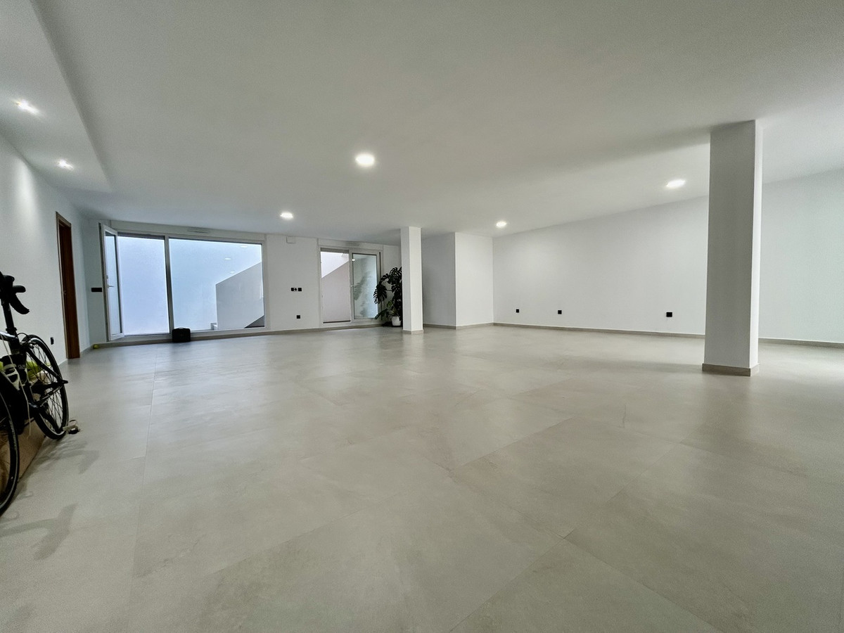 For sale - 4 Bedroom 2 Bathroom House - Detached Villa in Algorfa - La Finca Golf  - Alicante