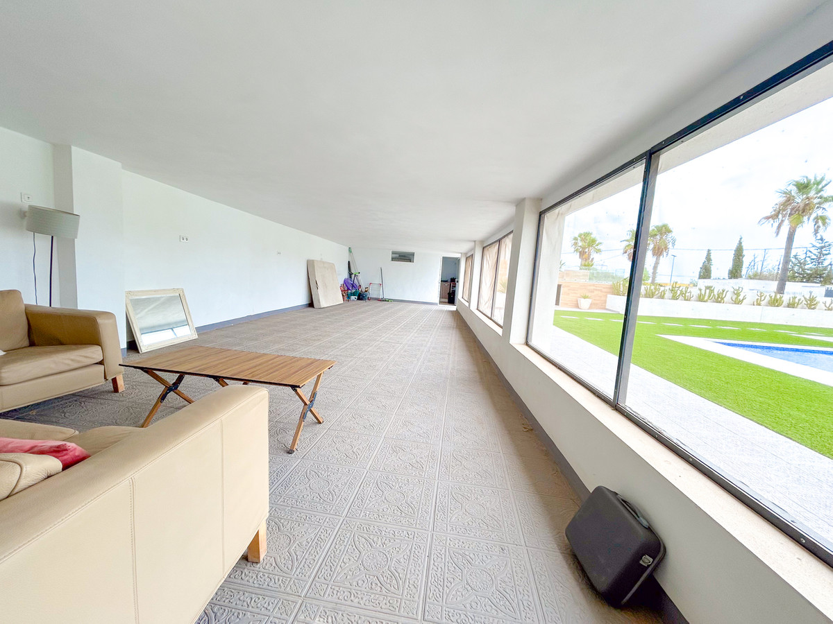 For sale - 8 Bedroom 4 Bathroom House - Detached Villa in Los Montesinos - Los Montesinos Centro  - Alicante