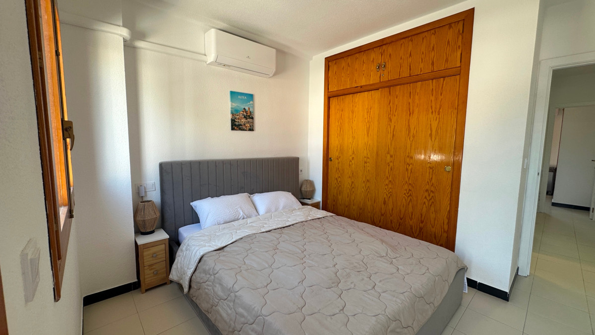 For sale - 3 Bedroom 2 Bathroom House - Townhouse in Torrevieja - La Mata  - Alicante