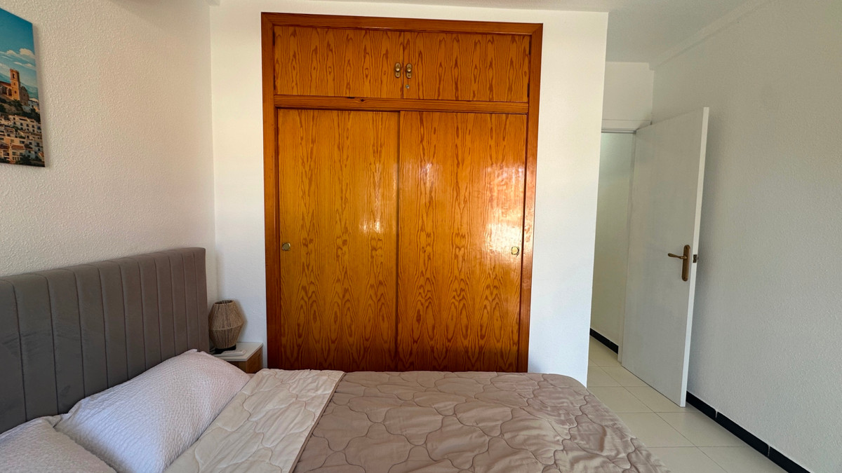 For sale - 3 Bedroom 2 Bathroom House - Townhouse in Torrevieja - La Mata  - Alicante
