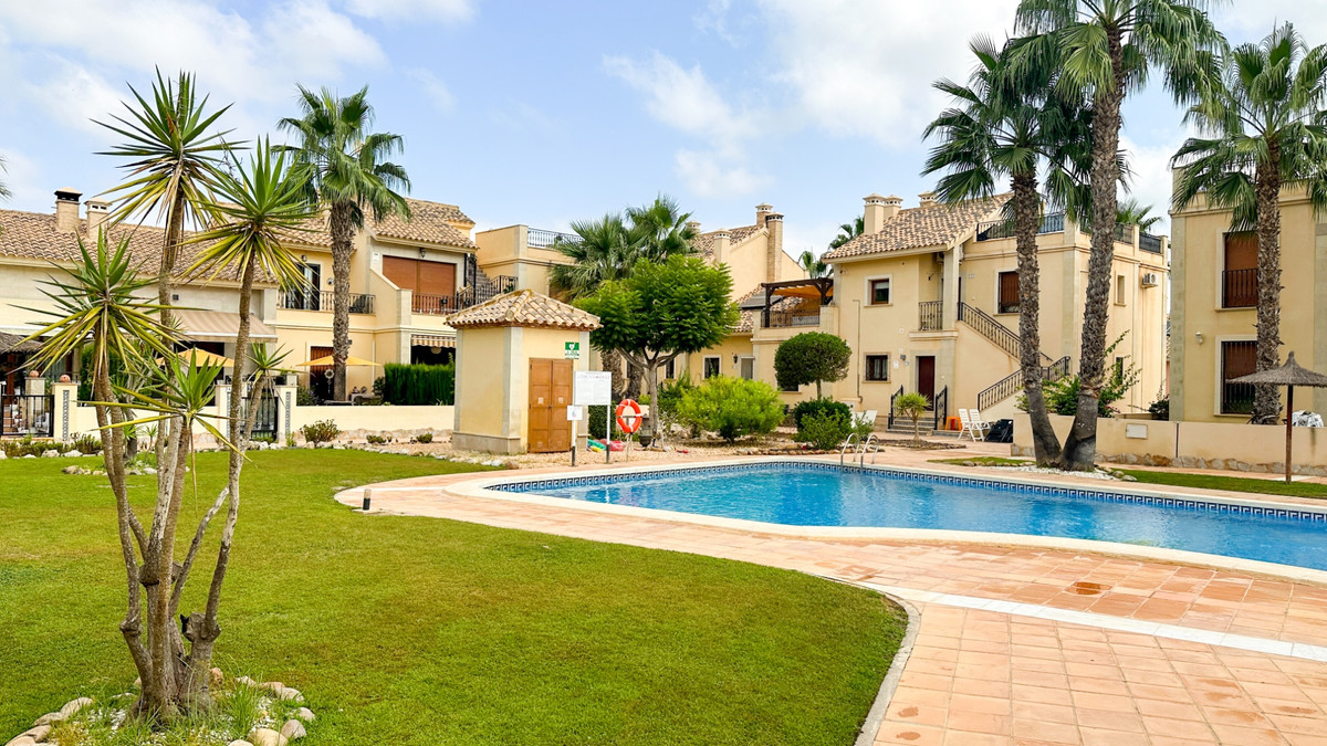 For sale - 2 Bedroom 2 Bathroom House - Townhouse in Algorfa - La Finca Golf  - Alicante