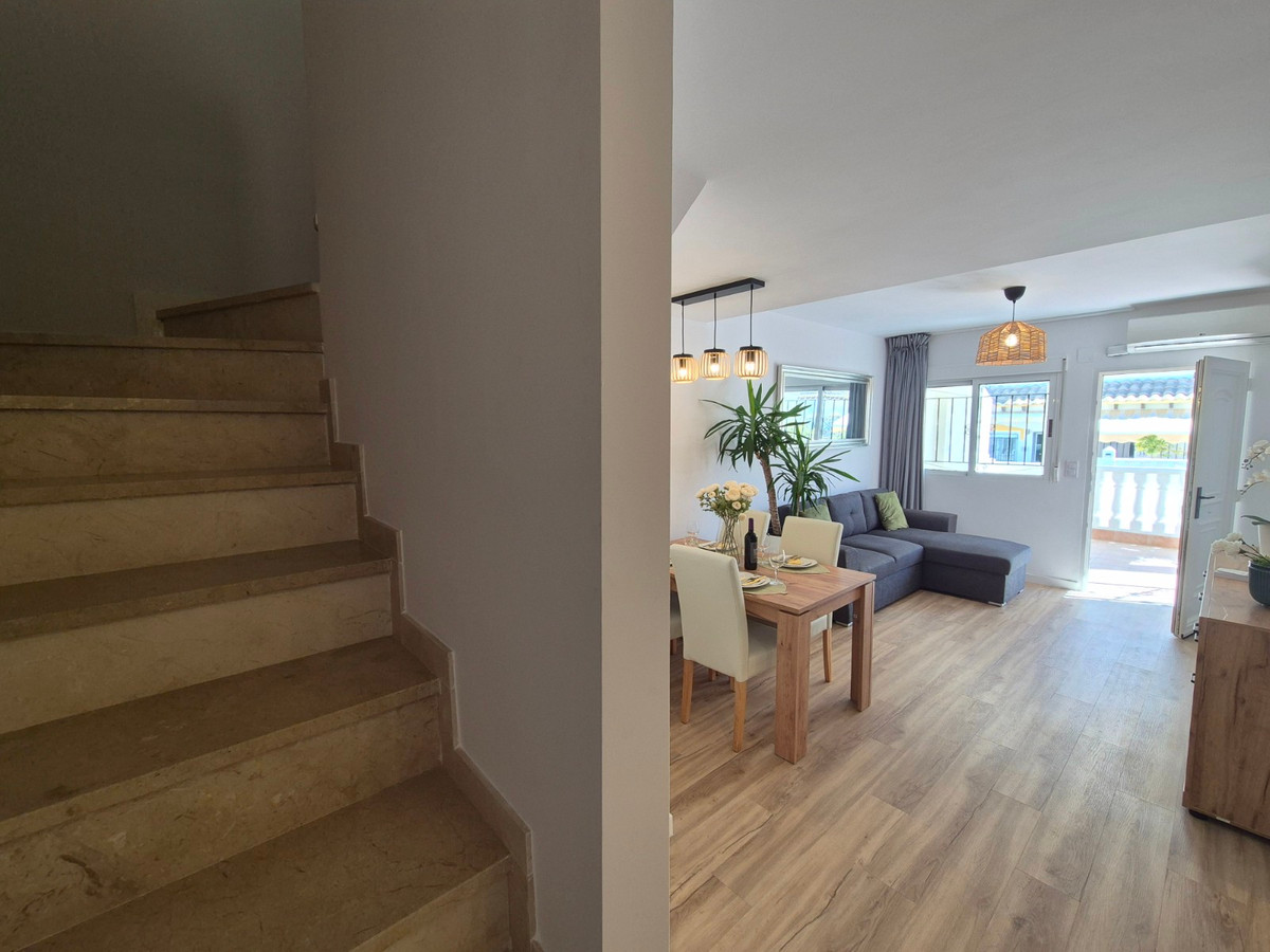 For sale - 3 Bedroom 2 Bathroom House - Townhouse in Orihuela - La Florida  - Alicante