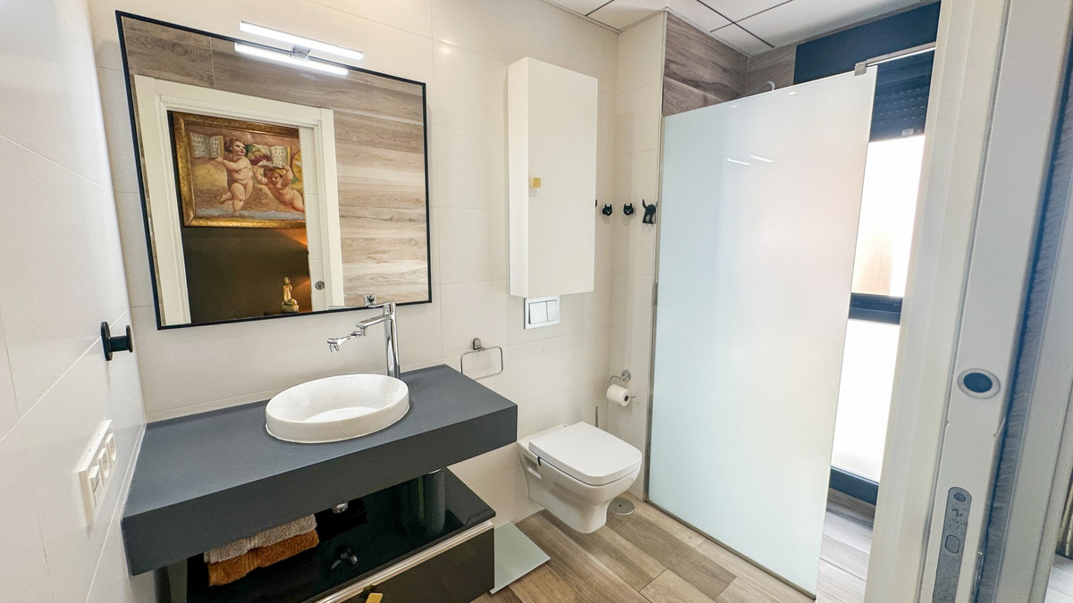 For sale - 3 Bedroom 3 Bathroom House - Detached Villa in Orihuela - Lomas de Cabo Roig  - Alicante