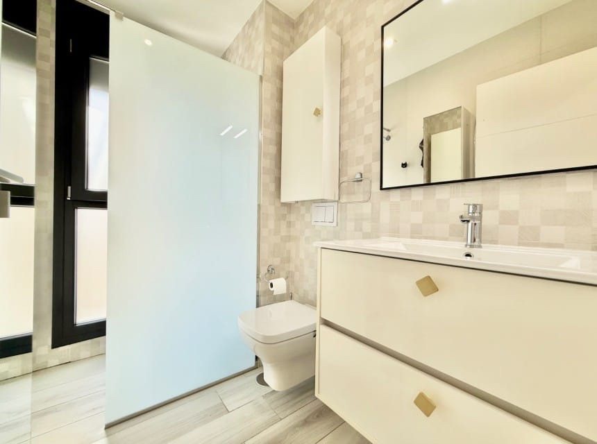 For sale - 3 Bedroom 3 Bathroom House - Detached Villa in Orihuela - Lomas de Cabo Roig  - Alicante