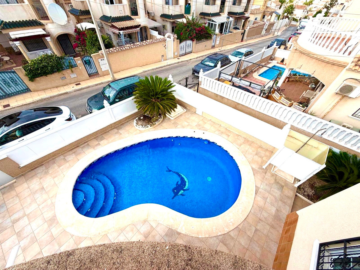 For sale - 3 Bedroom 2 Bathroom House - Detached Villa in Orihuela - Orihuela Costa  - Alicante
