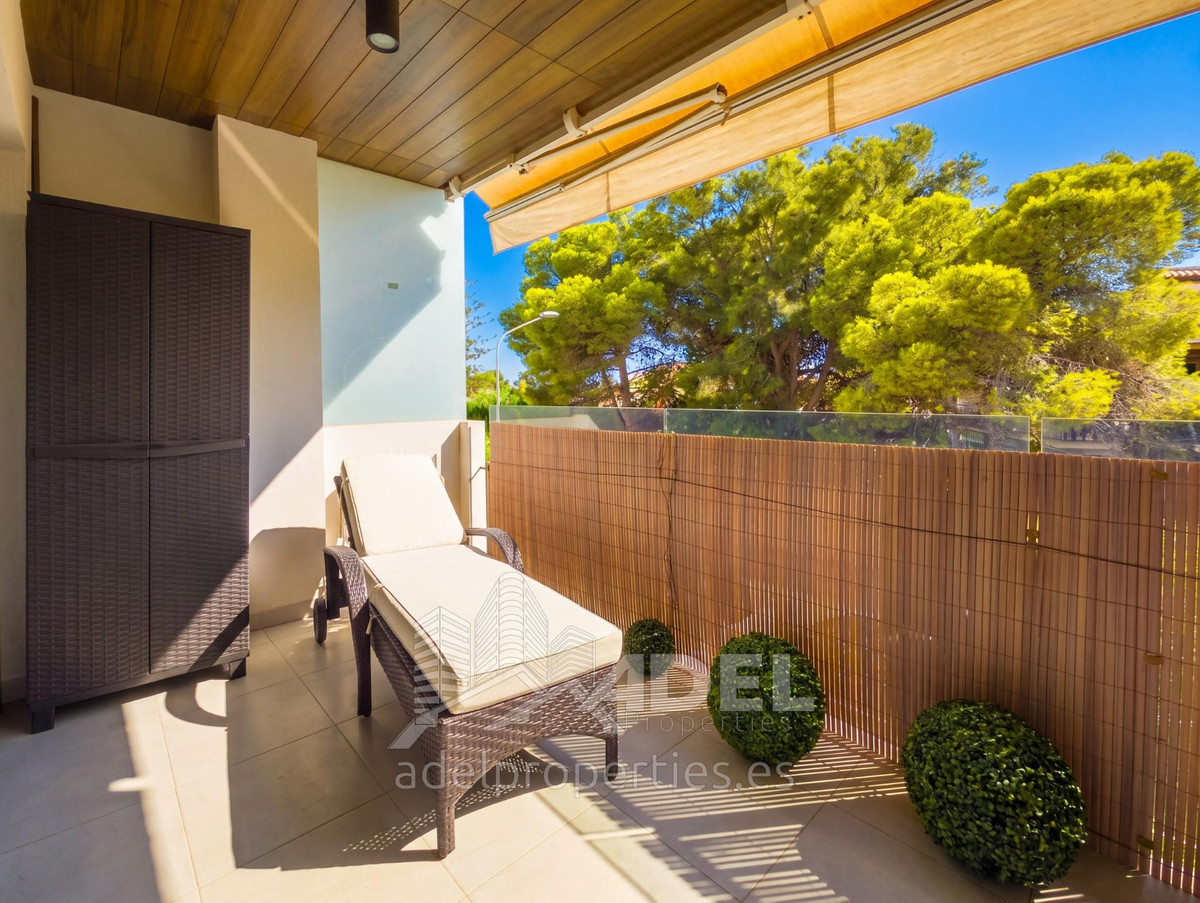 For sale - 2 Bedroom 2 Bathroom Apartment - Middle Floor Apartment in Orihuela - Orihuela Costa  - Alicante