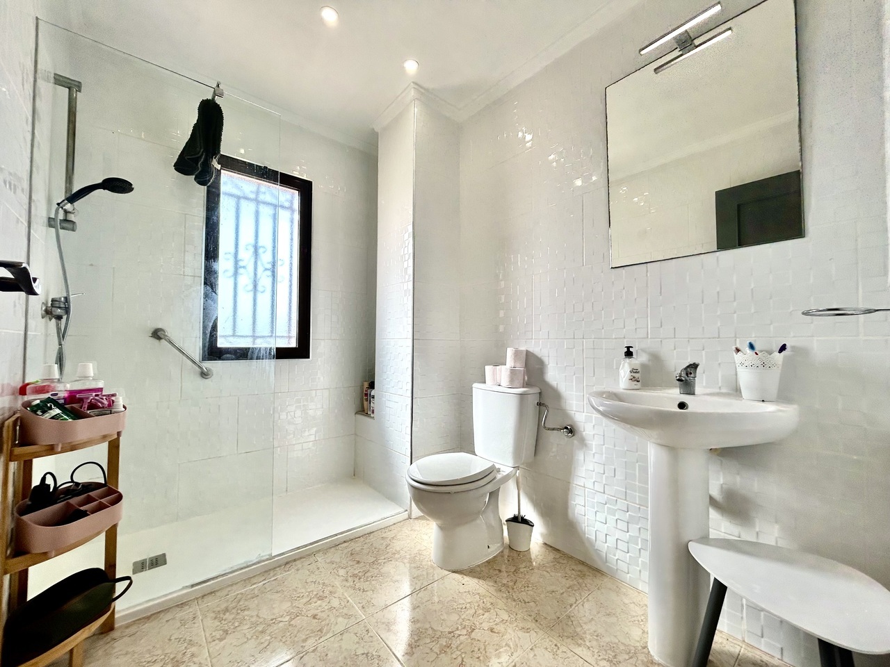 For sale - 2 Bedroom 2 Bathroom Villa in Villamartin - Blue Lagoon  - Alicante
