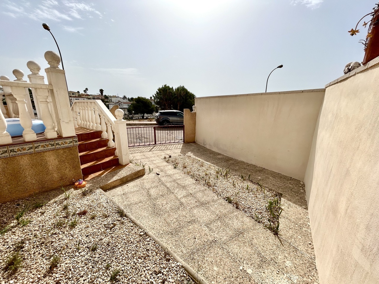 For sale - 2 Bedroom 2 Bathroom Villa in Villamartin - Blue Lagoon  - Alicante