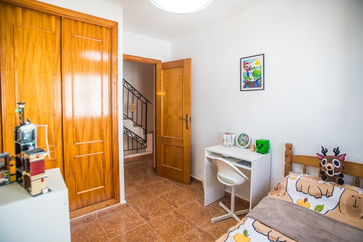 For sale - 3 Bedroom 1 Bathroom House in Vistabella golf - Vistabella Golf  - Alicante