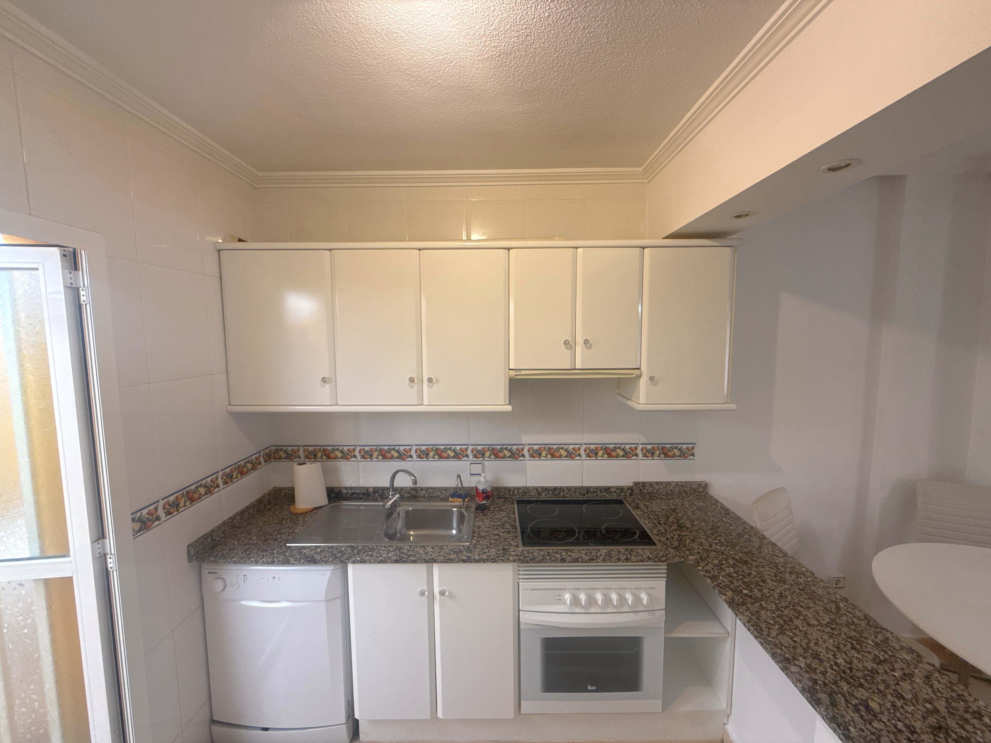 For sale - 3 Bedroom 2 Bathroom Townhouse in Cabo Roig -  - Alicante