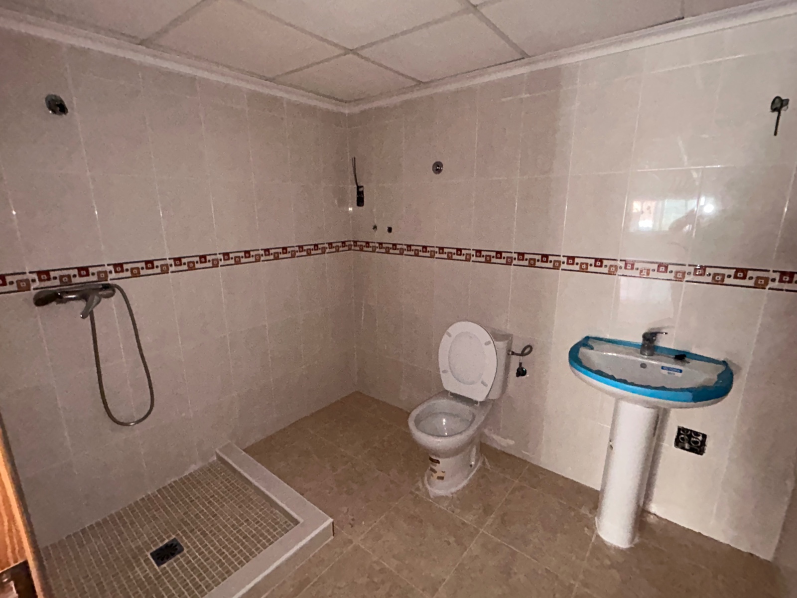For sale - 1 Bedroom 1 Bathroom Business premises in Jacarilla - Jacarilla  - Alicante