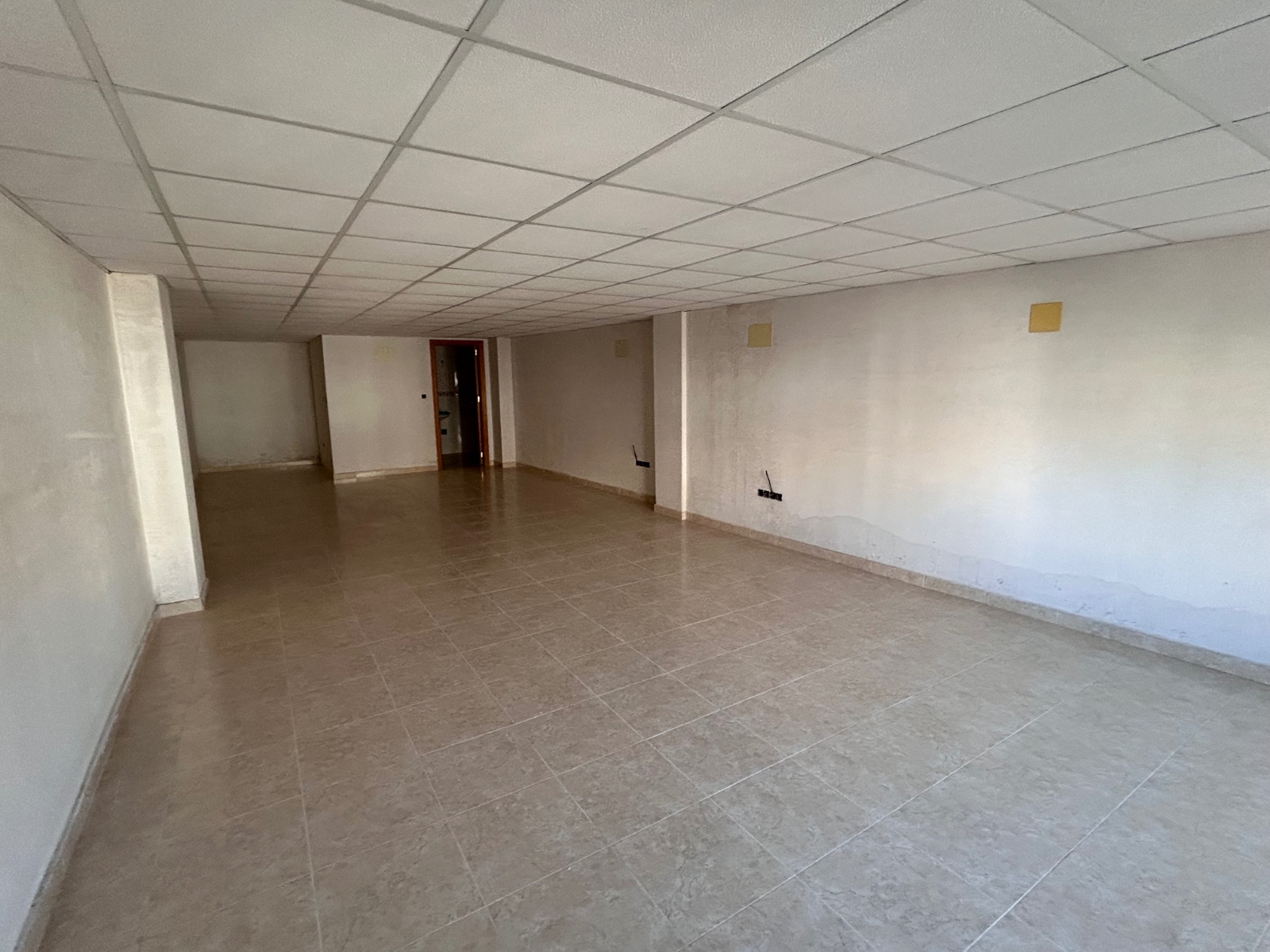 For sale - 1 Bedroom 1 Bathroom Business premises in Jacarilla - Jacarilla  - Alicante