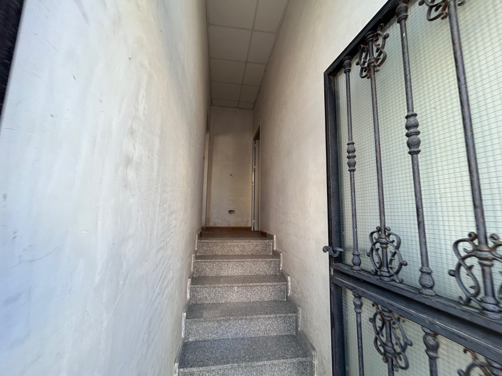 For sale - 1 Bedroom 1 Bathroom Business premises in Jacarilla - Jacarilla  - Alicante
