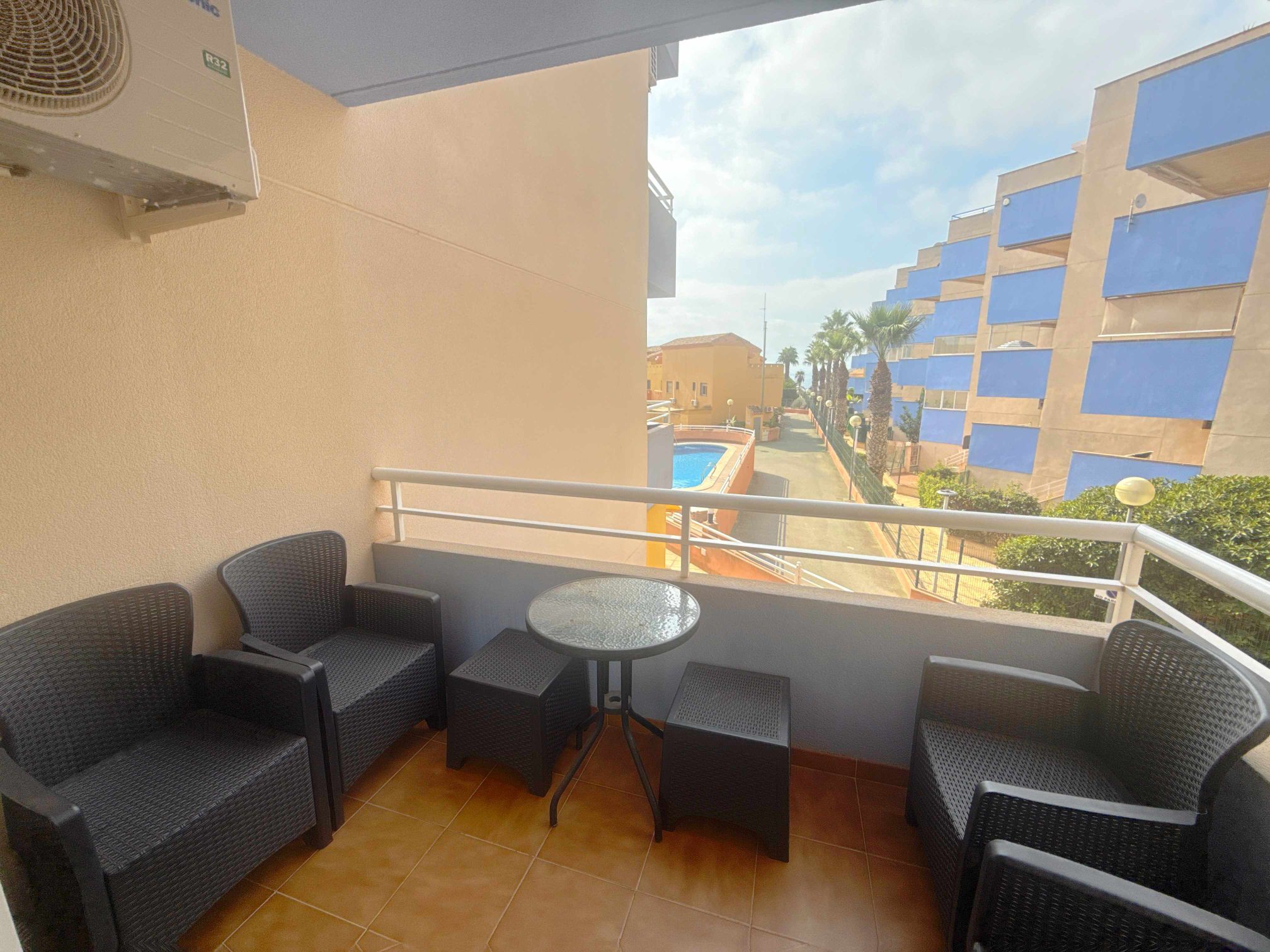 For sale - 2 Bedroom 1 Bathroom Apartment in Cabo Roig -  - Alicante