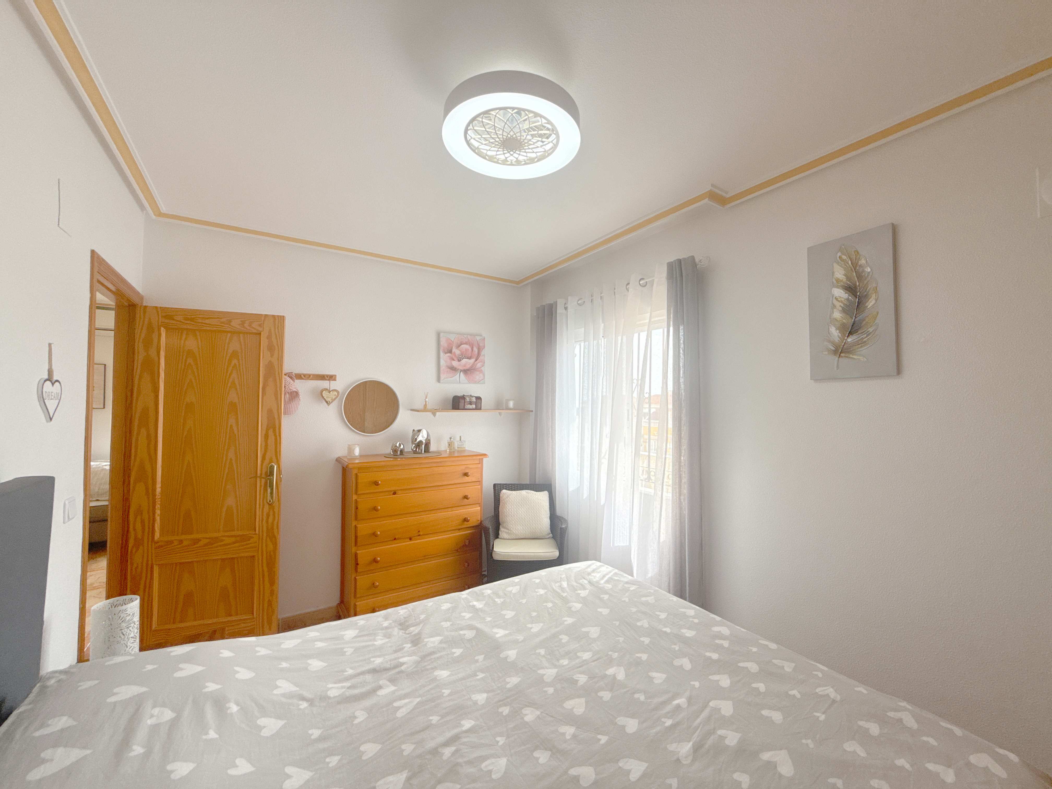 For sale - 2 Bedroom 1 Bathroom Penthouse Apartment in Cabo Roig -  - Alicante