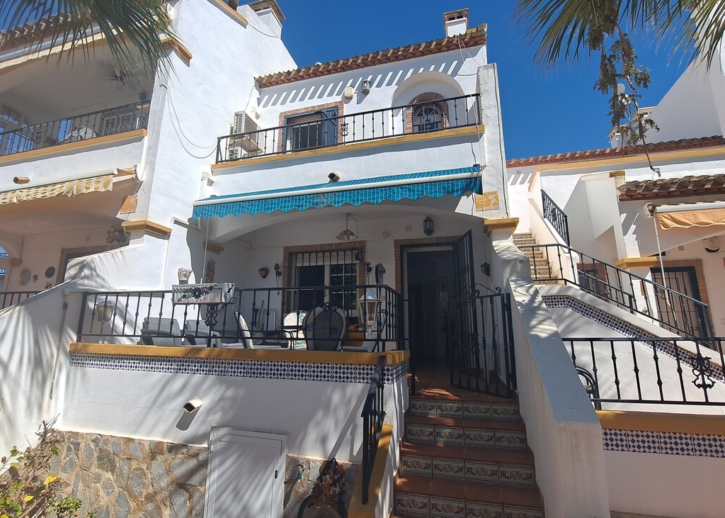 2 Bedroom 1 Bathroom Town House in Los Dolses