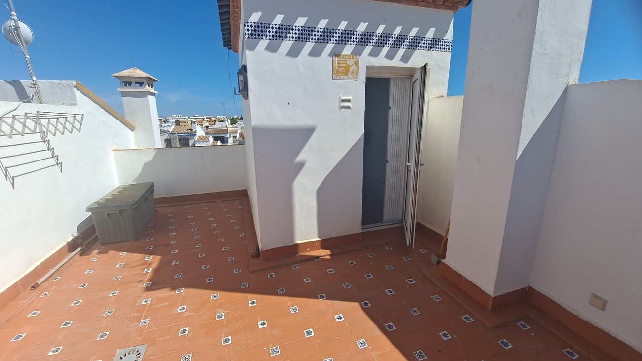For sale - 2 Bedroom 1 Bathroom Town House in Los Dolses - Orihuela Costa  - Alicante