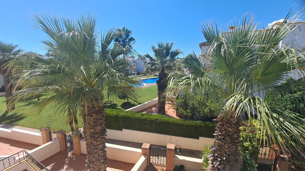 For sale - 2 Bedroom 1 Bathroom Town House in Los Dolses - Orihuela Costa  - Alicante