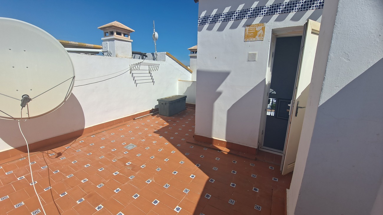 For sale - 2 Bedroom 1 Bathroom Town House in Los Dolses - Orihuela Costa  - Alicante