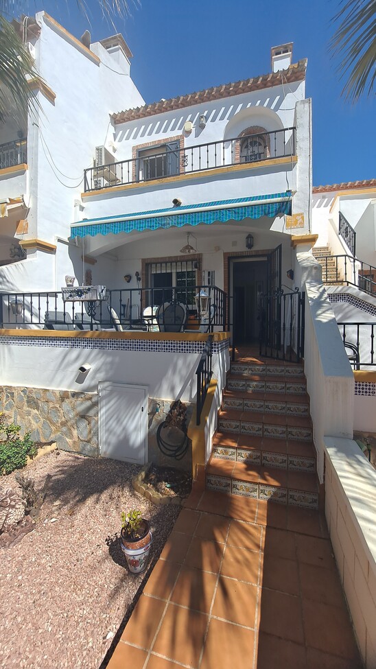 For sale - 2 Bedroom 1 Bathroom Town House in Los Dolses - Orihuela Costa  - Alicante