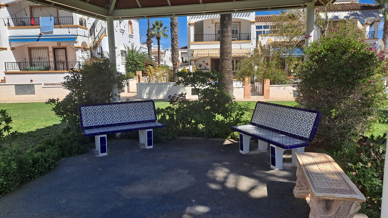For sale - 2 Bedroom 1 Bathroom Town House in Los Dolses - Orihuela Costa  - Alicante