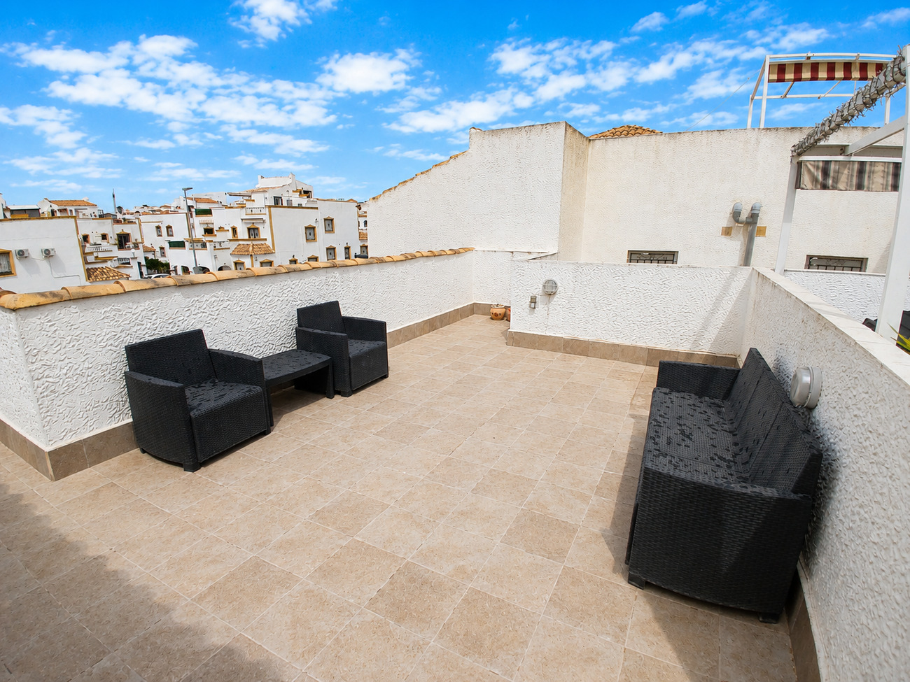 For sale - 2 Bedroom 1 Bathroom Penthouse in Vistabella Golf Entre Naranjos - Costa Blanca  - Alicante