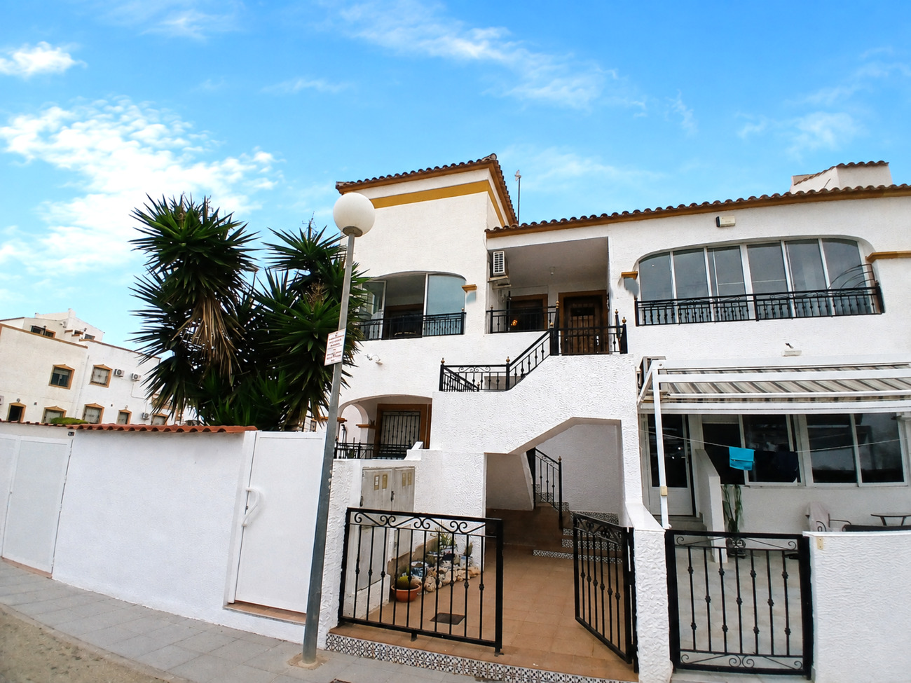 For sale - 2 Bedroom 1 Bathroom Penthouse in Vistabella Golf Entre Naranjos - Costa Blanca  - Alicante