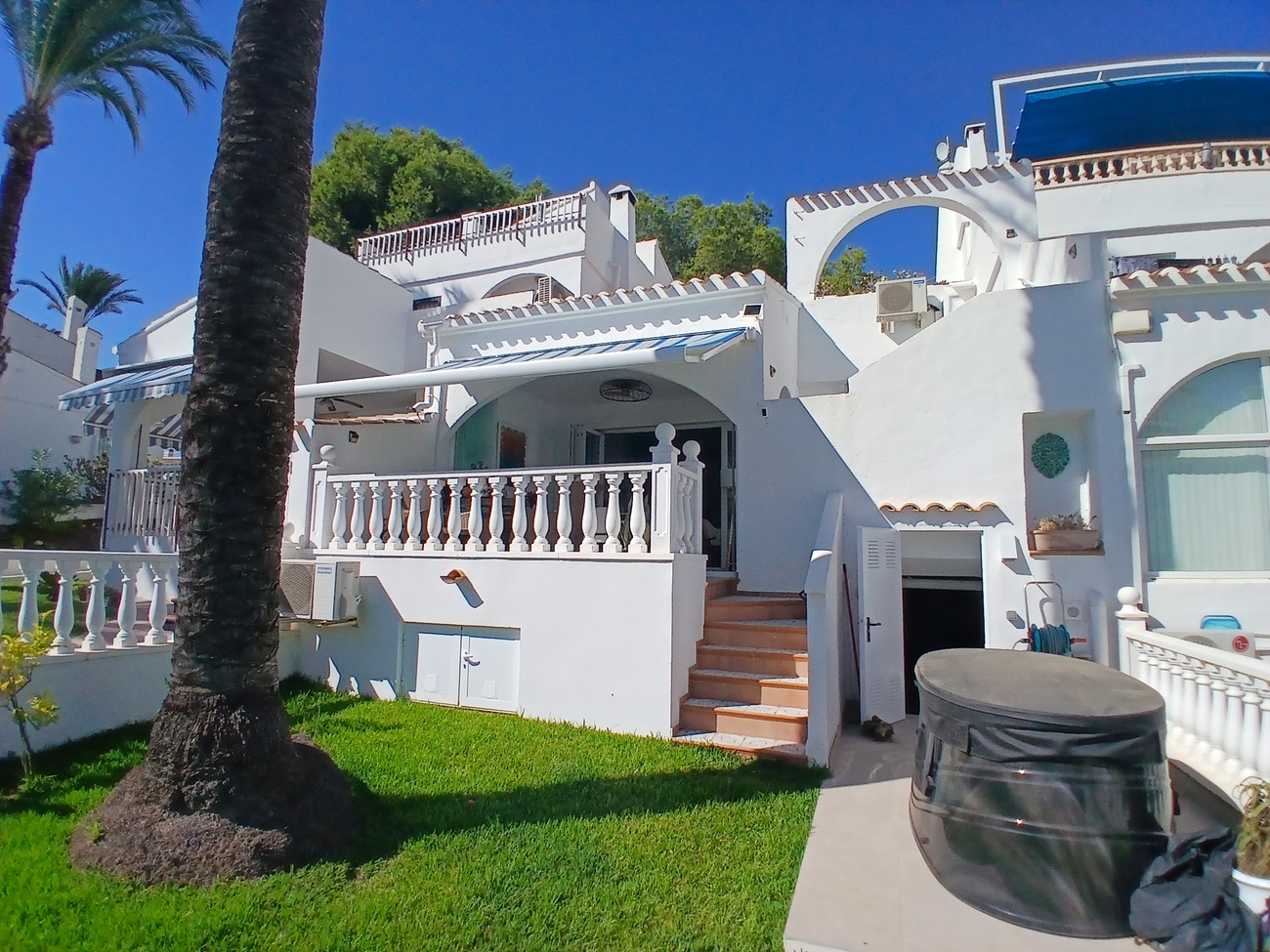 For sale - 2 Bedroom 2 Bathroom Town House in Villamartin - Orihuela Costa  - Alicante