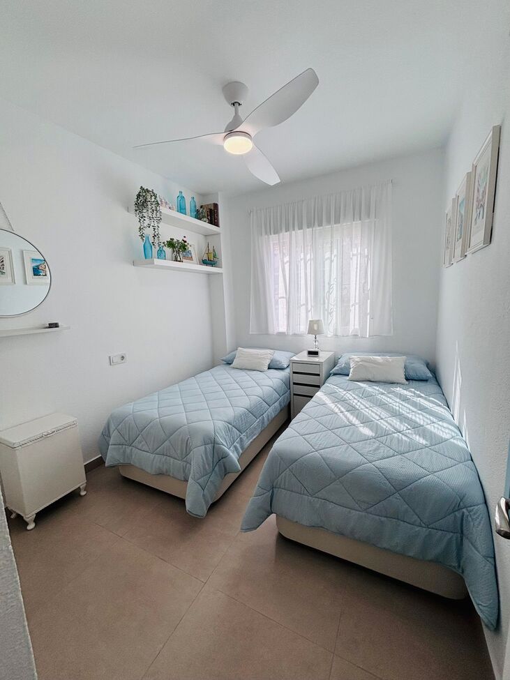 For sale - 2 Bedroom 3 Bathroom Town House in Villamartin - Orihuela Costa  - Alicante