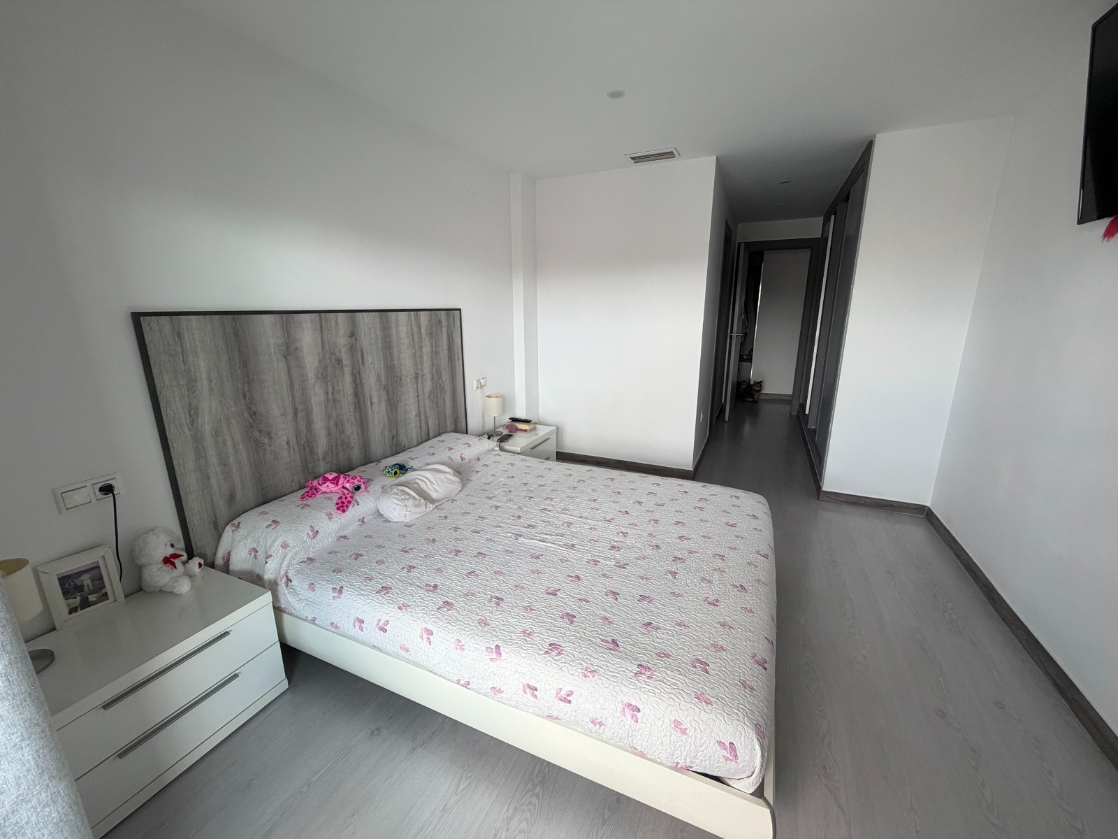 For sale - 3 Bedroom 2 Bathroom Apartment in Jacarilla - Jacarilla  - Alicante