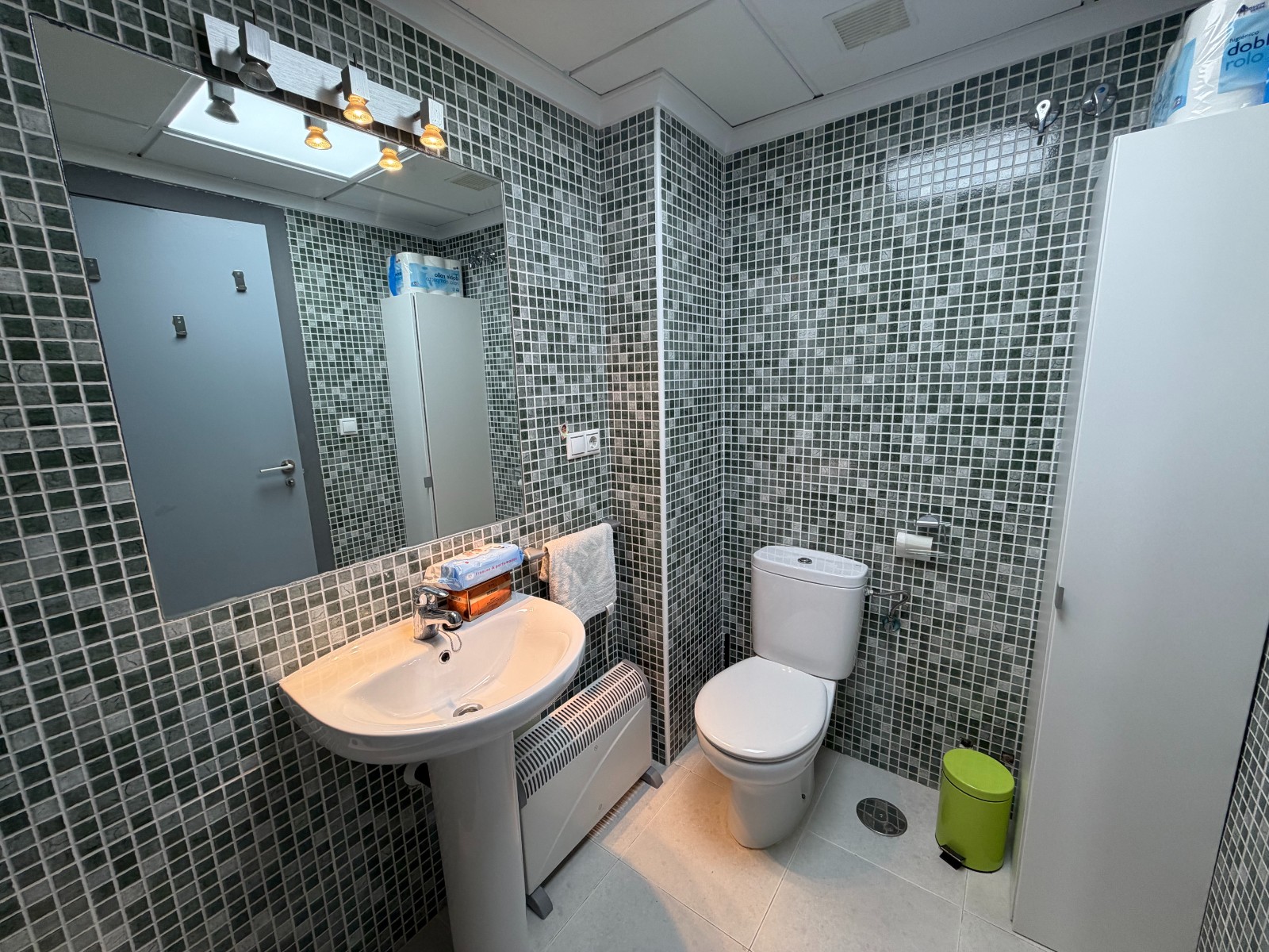 For sale - 3 Bedroom 2 Bathroom Apartment in Jacarilla - Jacarilla  - Alicante