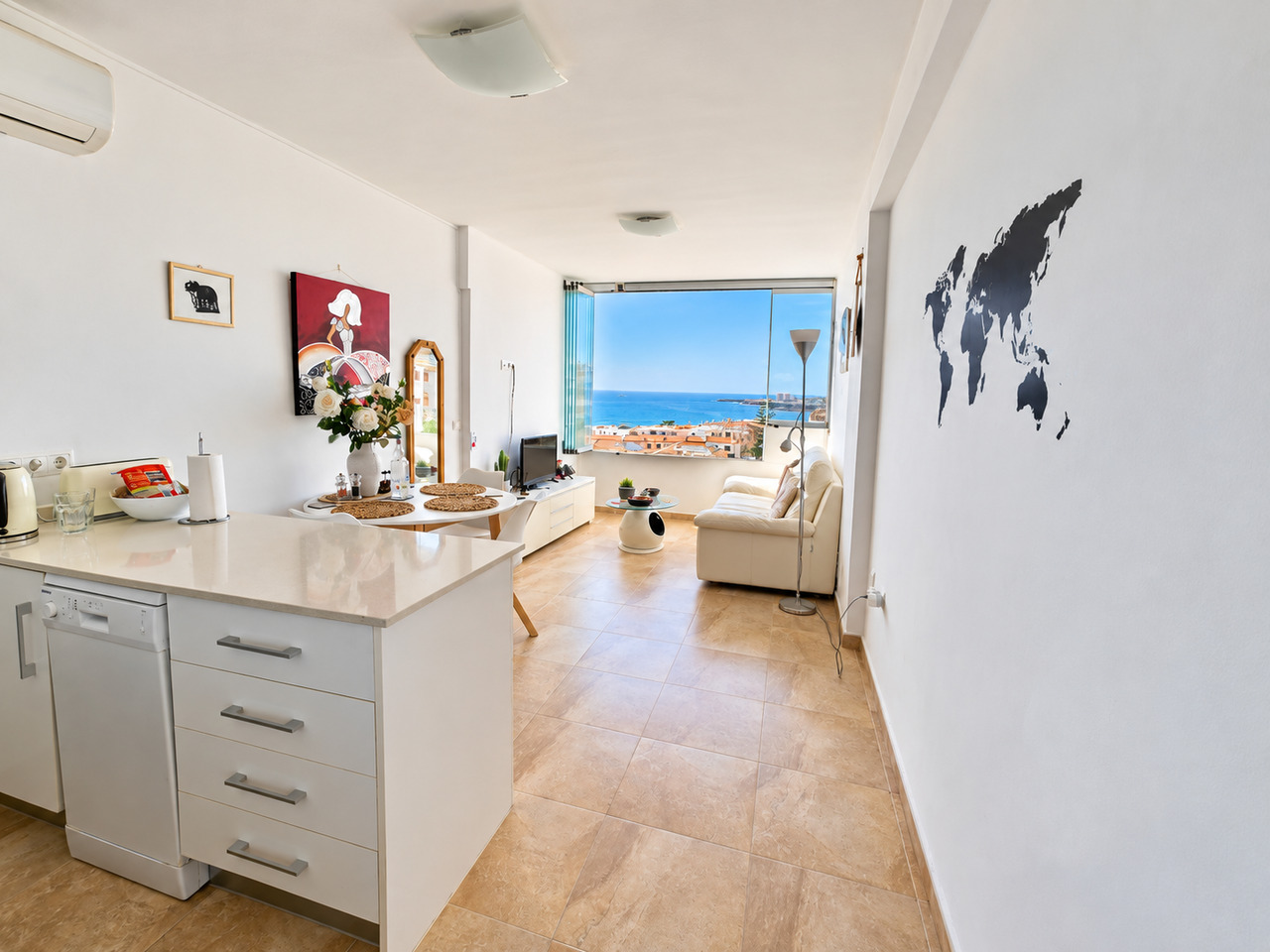 For sale - 2 Bedroom 1 Bathroom Apartment in Torrevieja - , Torrevieja, Alicante, Spain - Alicante