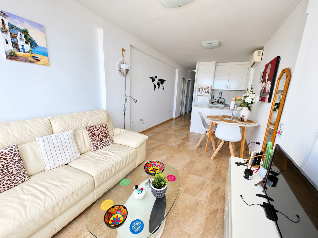 For sale - 2 Bedroom 1 Bathroom Apartment in Torrevieja - , Torrevieja, Alicante, Spain - Alicante