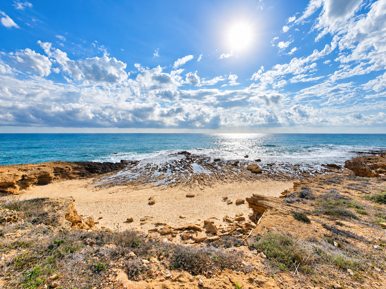 For sale - 2 Bedroom 1 Bathroom Apartment in Torrevieja - , Torrevieja, Alicante, Spain - Alicante