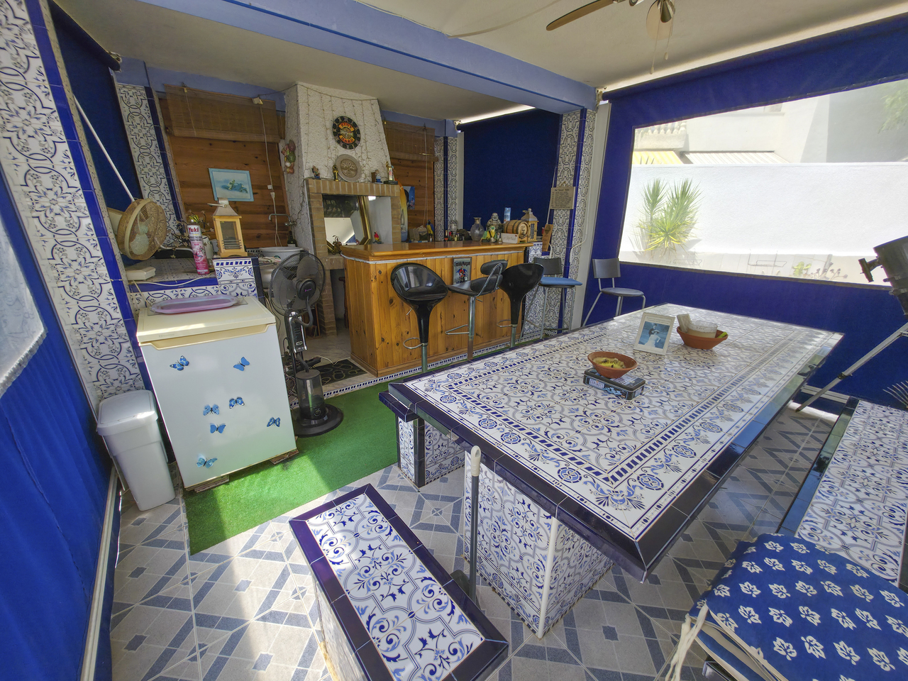 For sale - 3 Bedroom 2 Bathroom Villa in Torrevieja - , Torrevieja, Alicante, Spain - Alicante