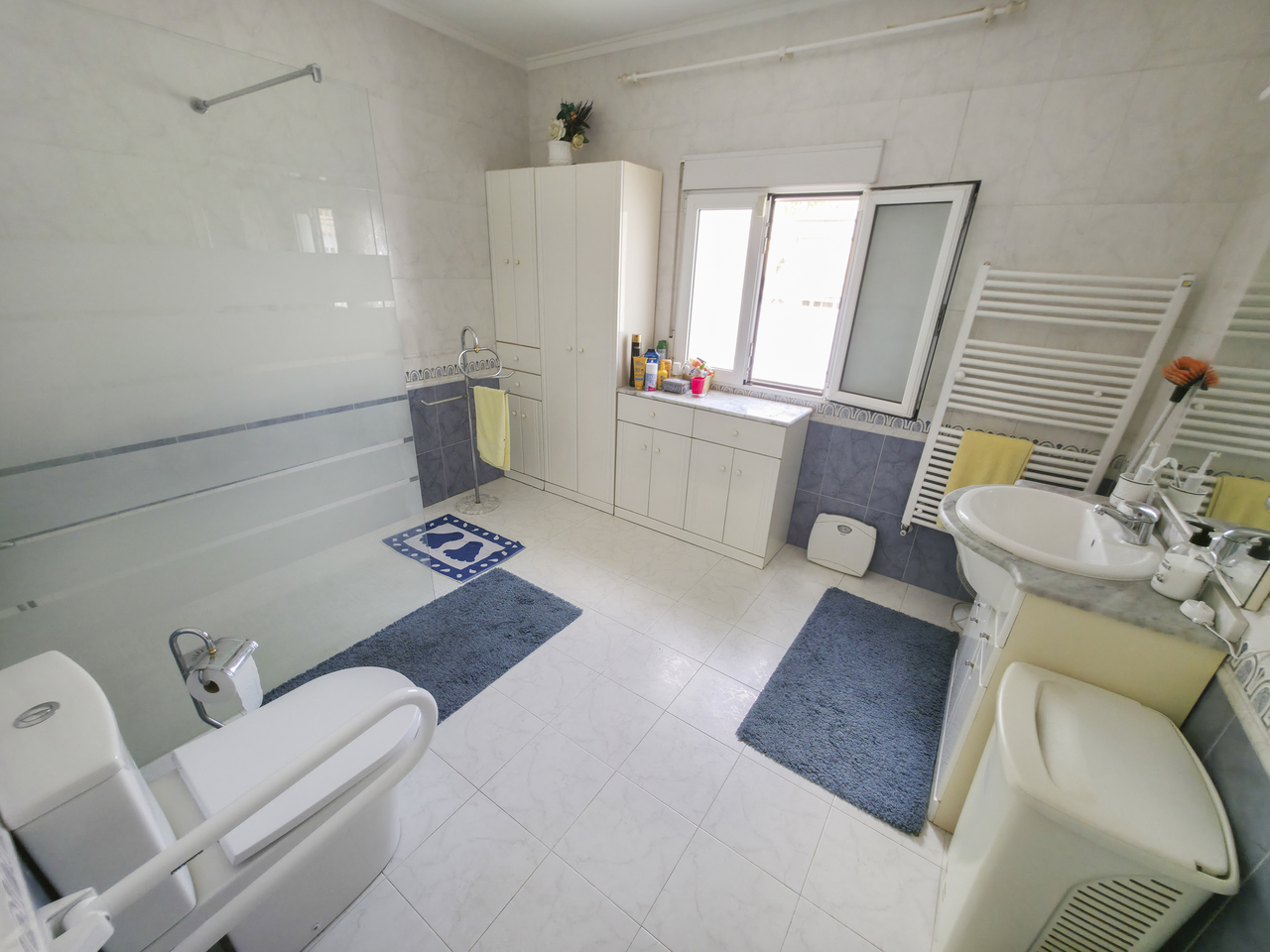 For sale - 3 Bedroom 2 Bathroom Villa in Torrevieja - , Torrevieja, Alicante, Spain - Alicante