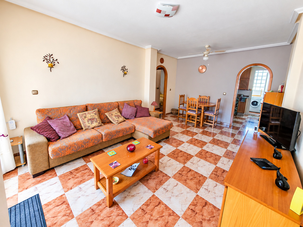 For sale - 2 Bedroom 1 Bathroom Apartment in Lomas de Cabo Roig - , Lomas de Cabo Roig, Alicante, Spain - Alicante