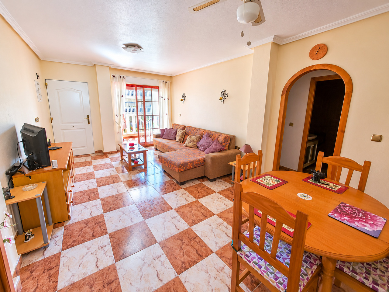 For sale - 2 Bedroom 1 Bathroom Apartment in Lomas de Cabo Roig - , Lomas de Cabo Roig, Alicante, Spain - Alicante