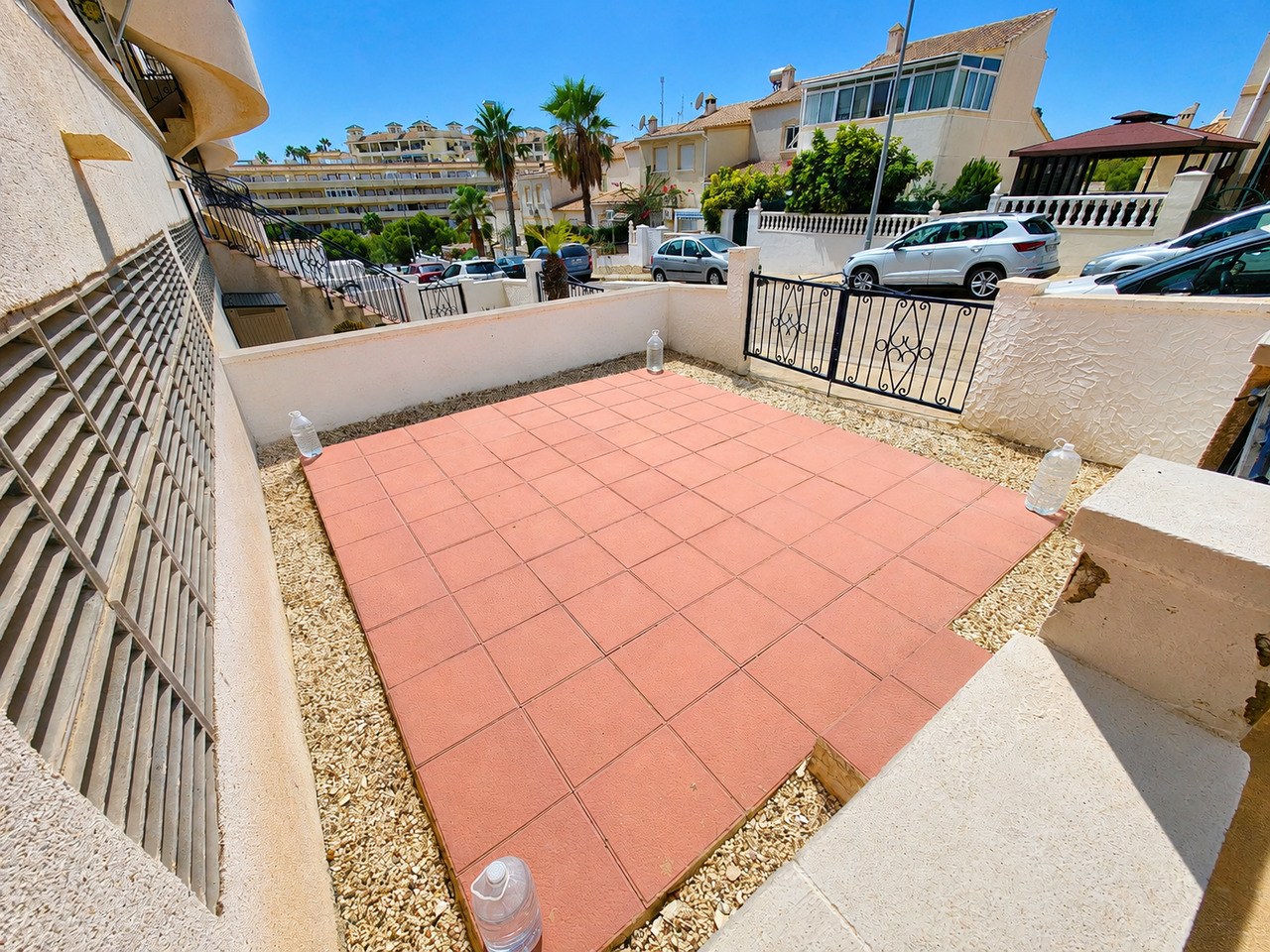 Sold - Sold-2 Bedroom 1 Bathroom Apartment in Villamartin - , Villamartin, Alicante, Spain - Alicante