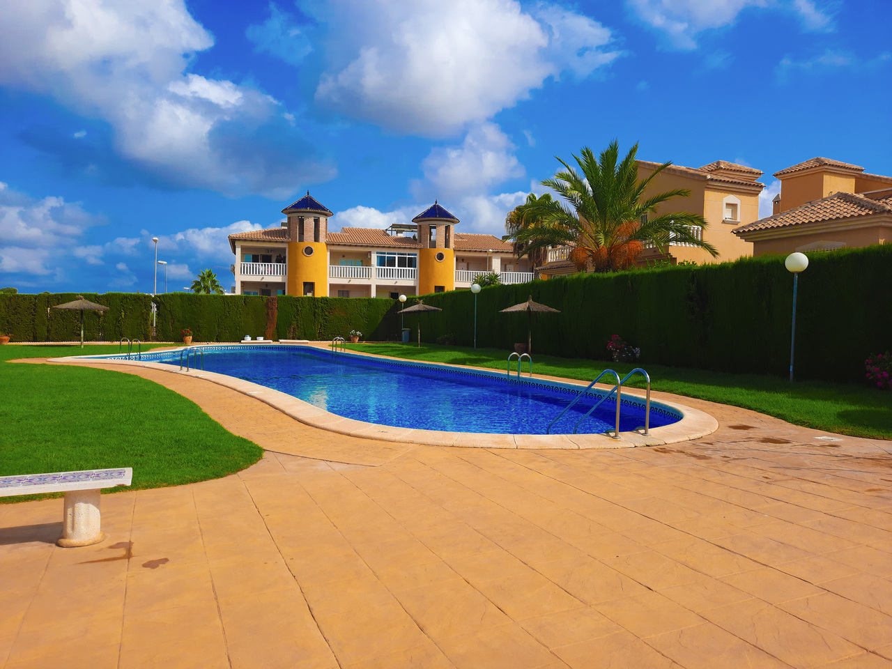 Sold - Sold-2 Bedroom 1 Bathroom Apartment in Villamartin - , Villamartin, Alicante, Spain - Alicante