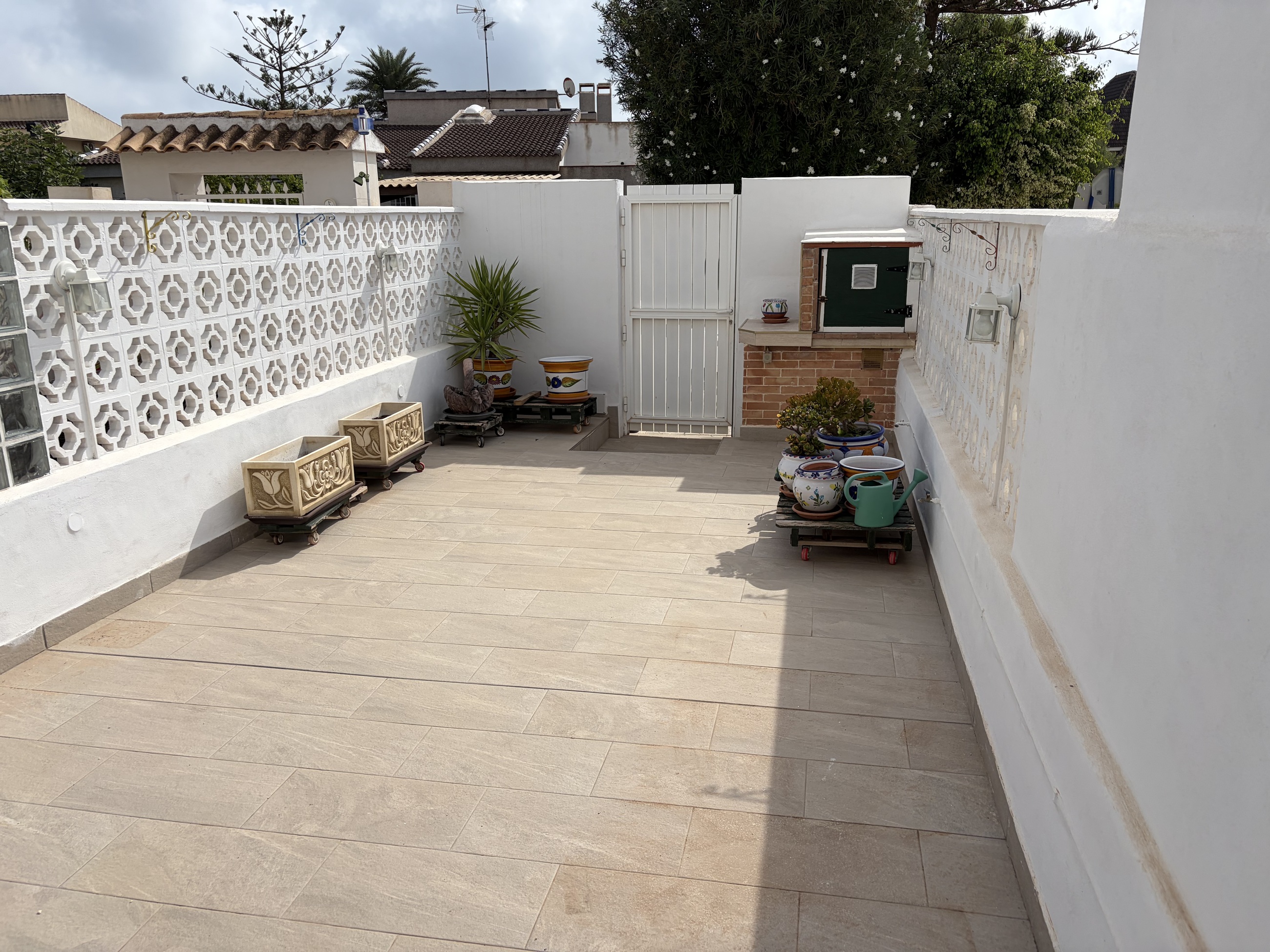 For sale - 3 Bedroom 2 Bathroom Town House in La Zenia - Costa Blanca  - Alicante