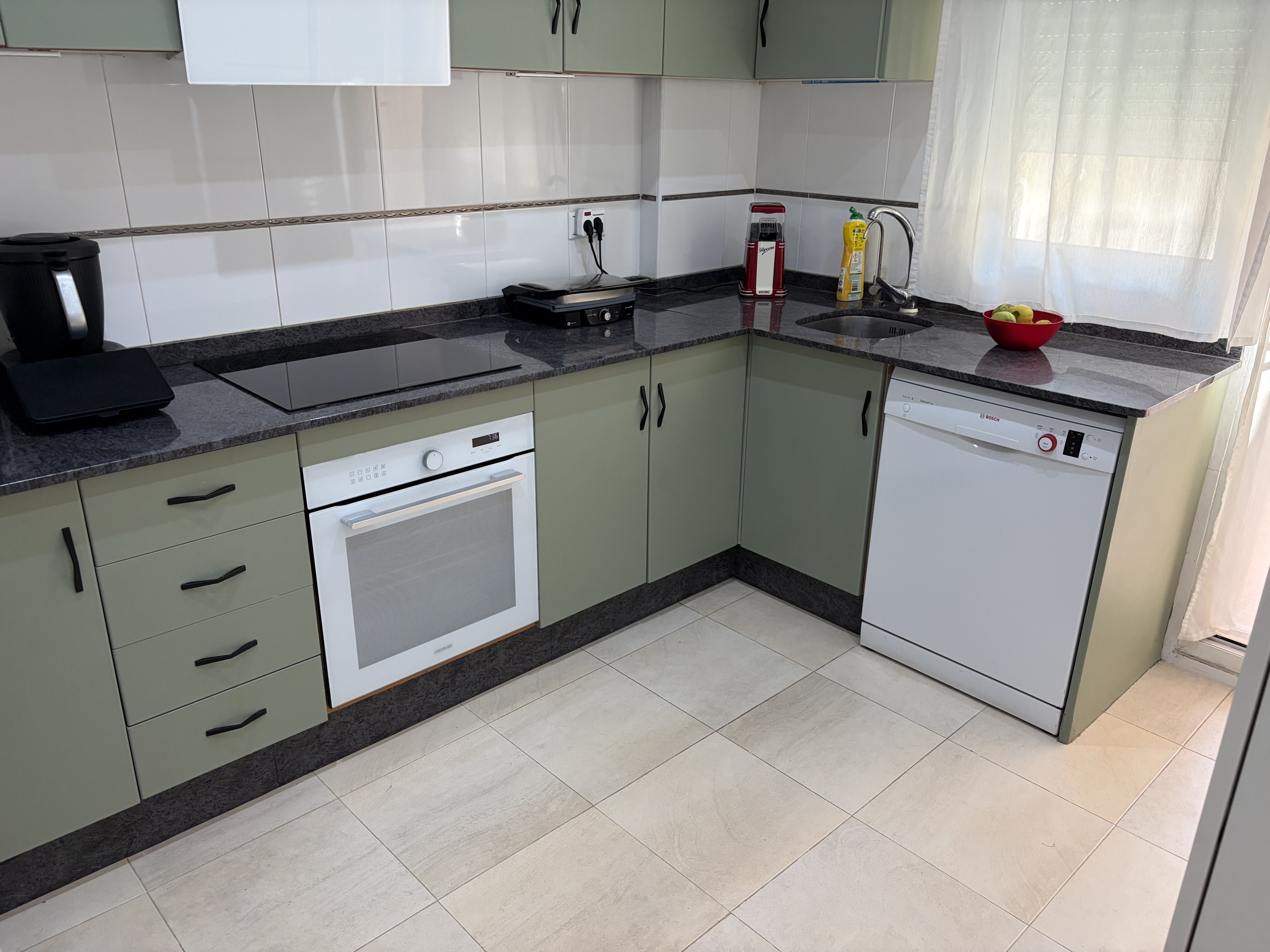 For sale - 3 Bedroom 3 Bathroom Town House in Las Heredades - Costa Blanca  - Alicante