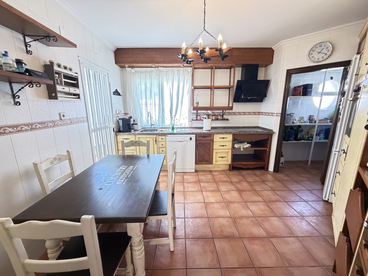 For sale - 4 Bedroom 2 Bathroom Townhouse in Pilar De La Horradada - , Pilar De La Horradada, Alicante, Spain - Alicante