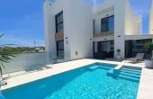 27-1-523-11-1115/81483, 5 Bedroom 4 Bathroom Villa in Rojales
