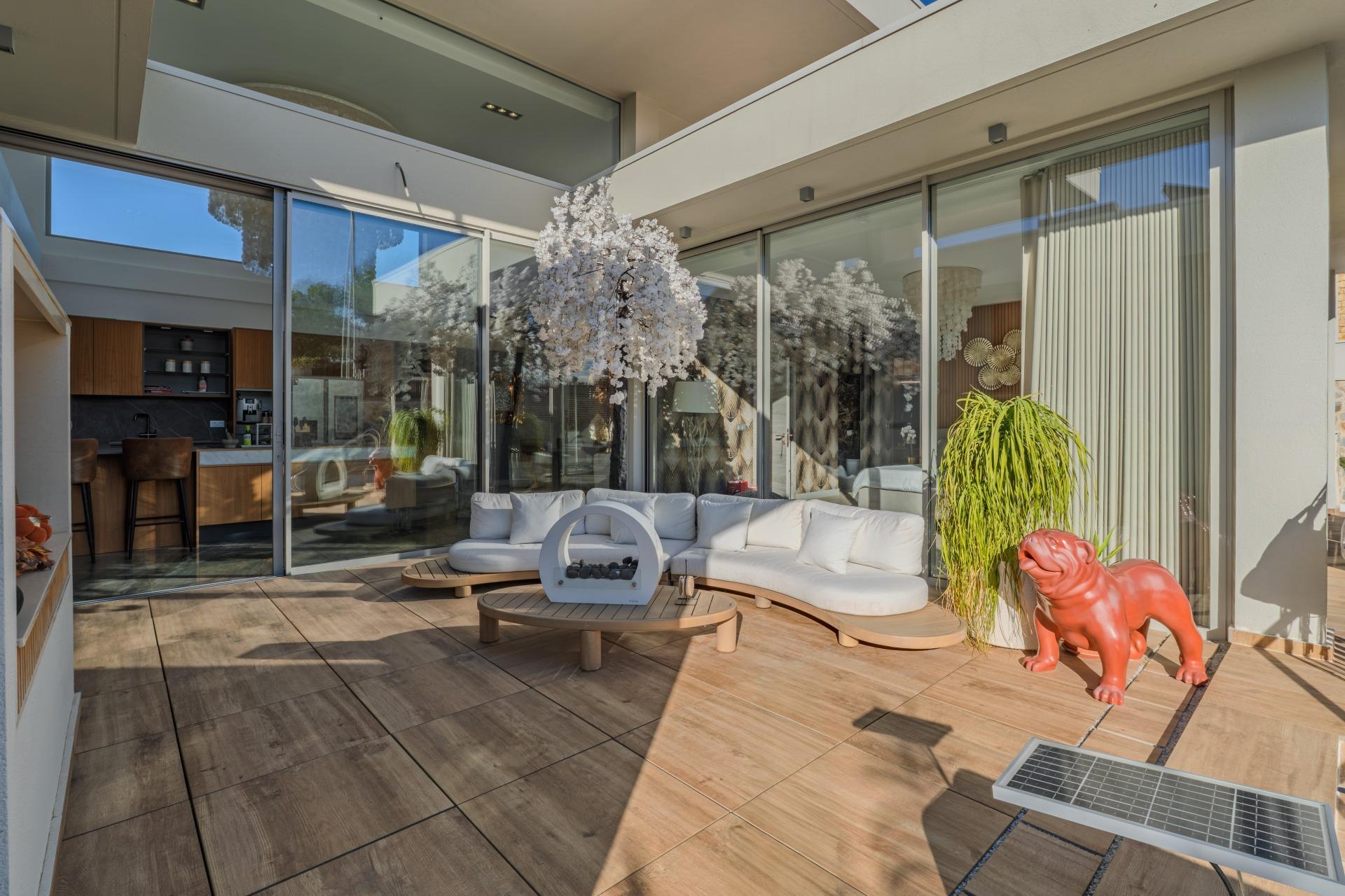 For sale - 4 Bedroom 3 Bathroom Villa in Benijofar - Costa Blanca  - Alicante