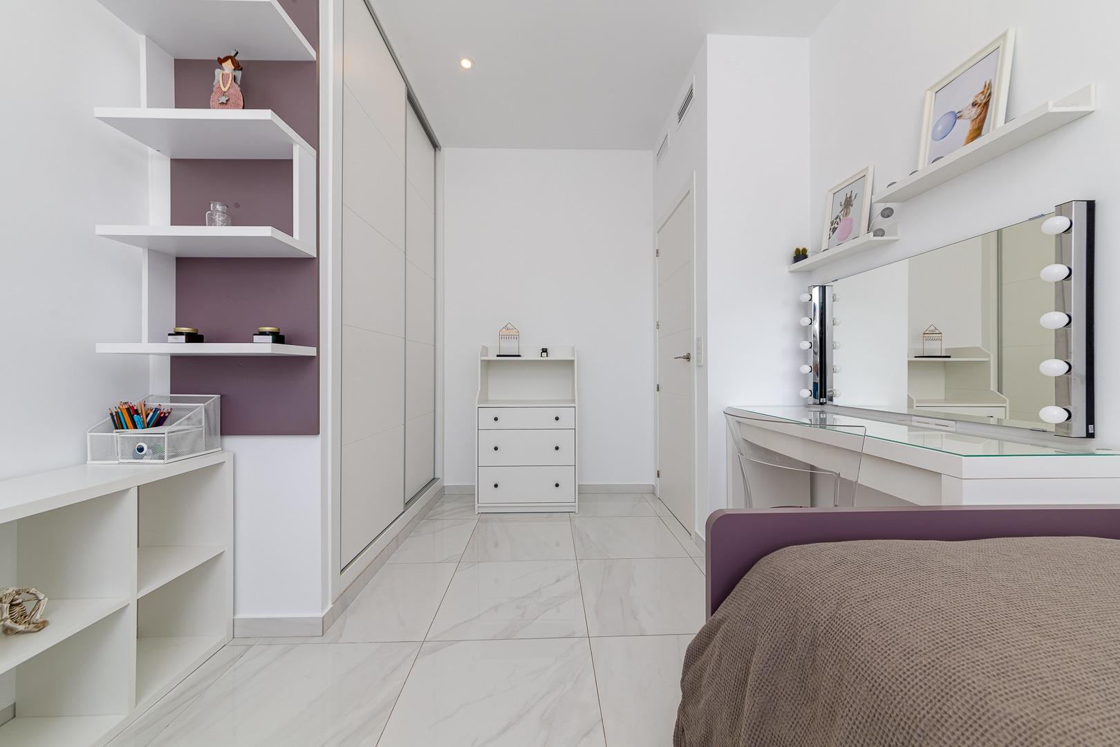 For sale - 3 Bedroom 3 Bathroom Town House in Orihuela Costa - Villamartín-las Filipinas  - Alicante