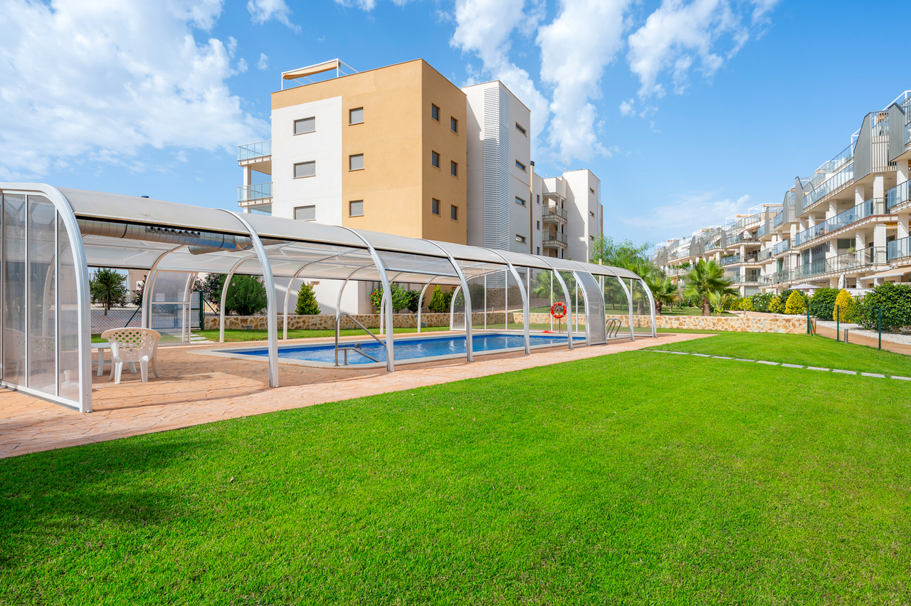 For sale - 2 Bedroom 2 Bathroom Apartment in Villamartin - Costa Blanca  - Alicante