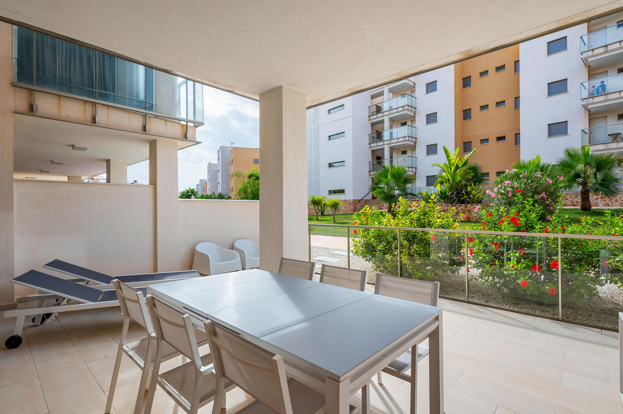 For sale - 2 Bedroom 2 Bathroom Apartment in Villamartin - Costa Blanca  - Alicante