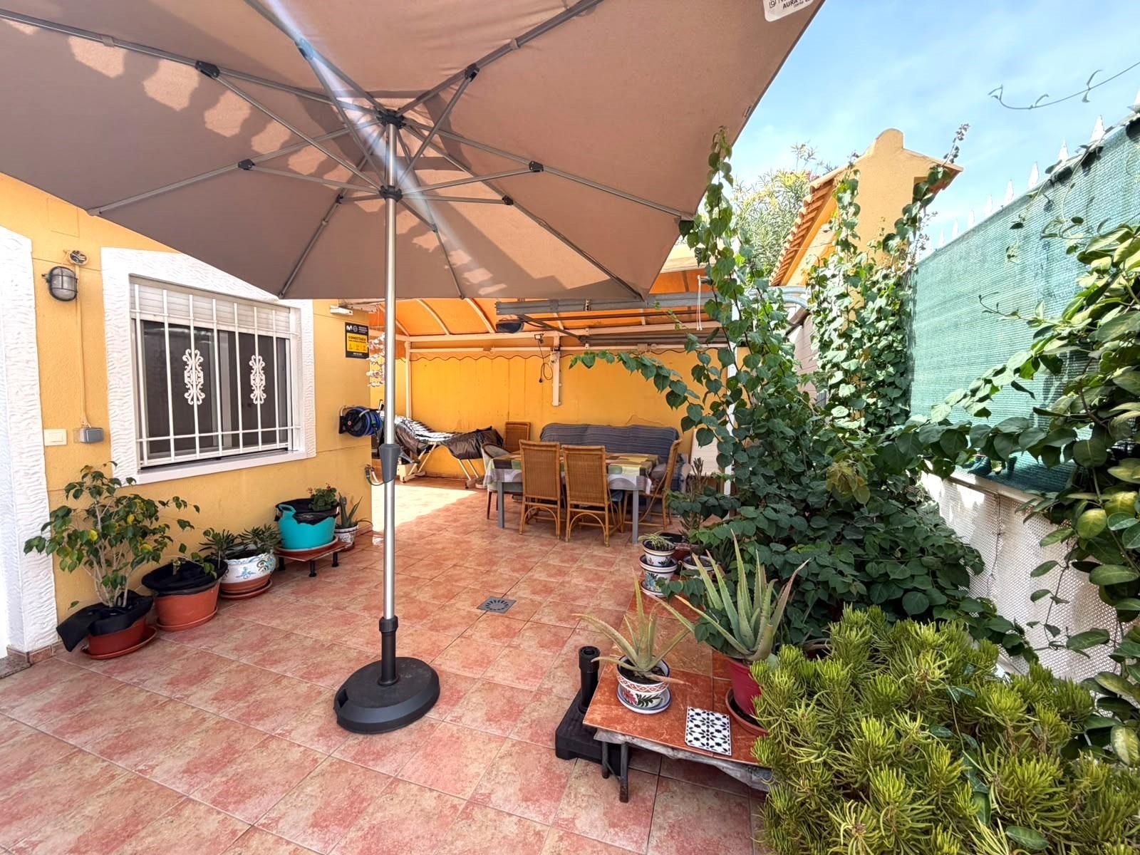 For sale - 3 Bedroom 1 Bathroom Bungalow in Torrevieja - La Mata  - Alicante
