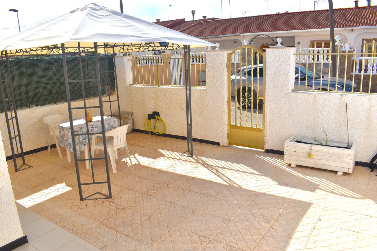 For sale - 3 Bedroom 1 Bathroom Villa in San Pedro del Pinatar - Costa Calida  - Murcia
